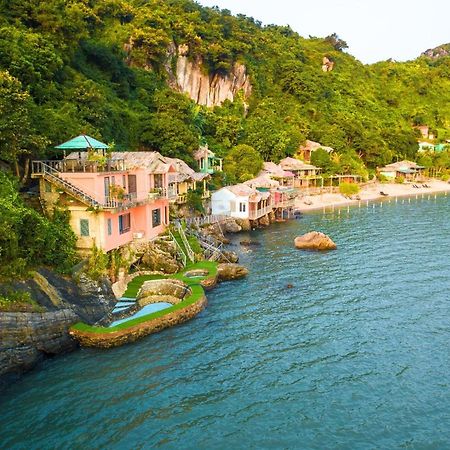 Ocean Beach Resort Cat Ba Island Esterno foto
