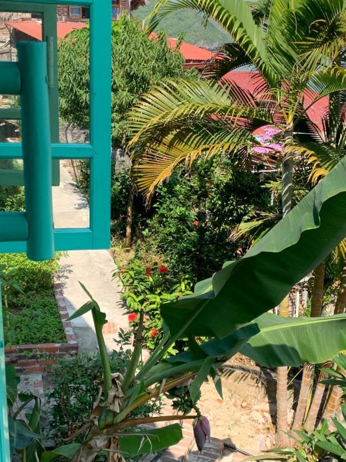 Ocean Beach Resort Cat Ba Island Esterno foto