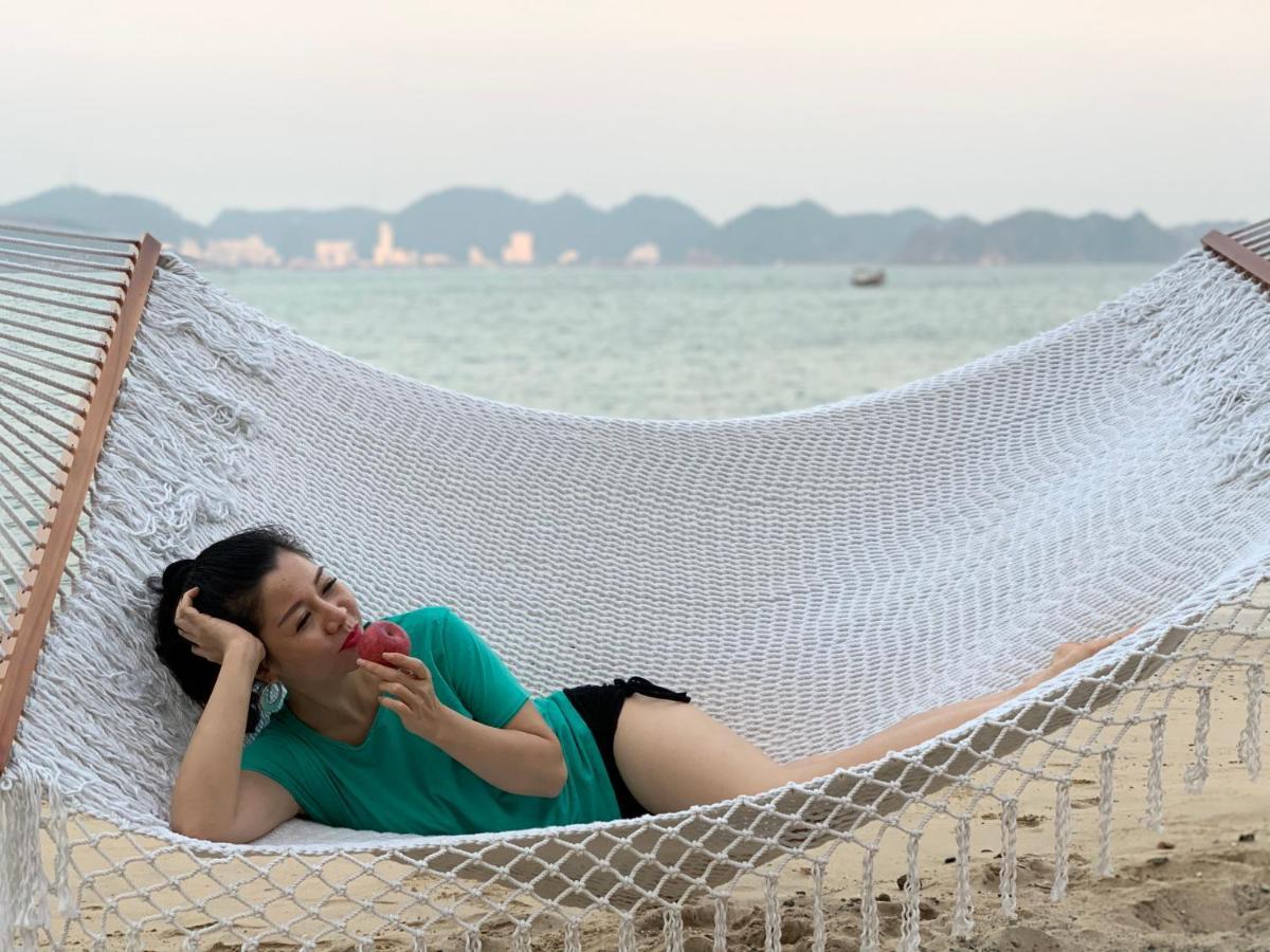 Ocean Beach Resort Cat Ba Island Esterno foto